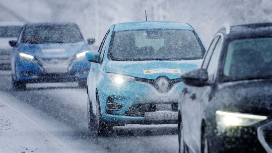 Ako v zime  'nezabiť' elektromobil? Dodržujte týchto 10 rád - Poradňa - Auto - Pravda
