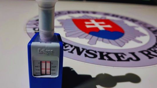 Drogy za volantom úradujú čoraz častejšie. Polícia rieši desiatky nových prípadov  - Doprava - Auto - Pravda