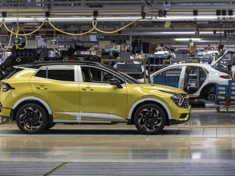 Kia Slovakia sa dohodla s Finančnou správou. Podpísaná dohoda môže Kii poskytnúť konkurenčnú výhodu | Autobazar.EU
