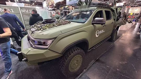 VW utajene vyvíja vojenské autá. Vystavil ich bez loga na veľtrhu - Magazín - Auto - pravda.sk