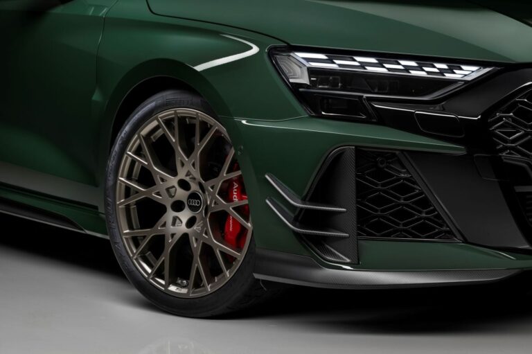 Audi spôsobilo hurhaj. Fanúšikom horia klávesnice, má to 2 dôvody