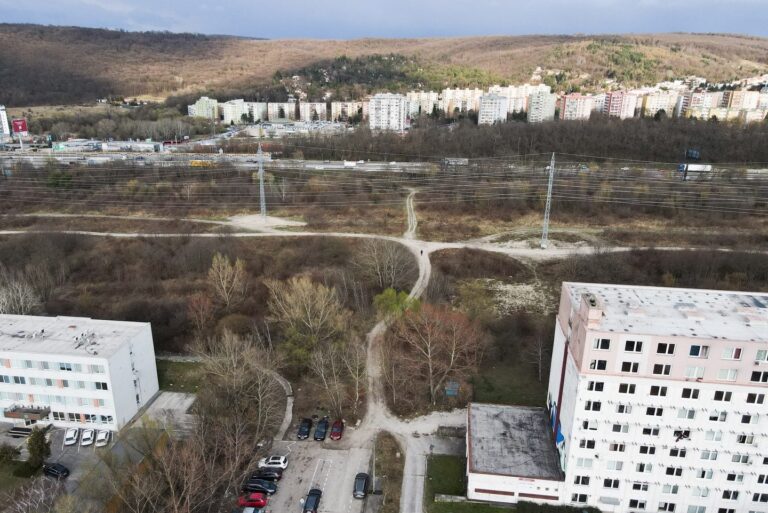 Dúbravka v pozore. Štát pripravuje nový vjazd na D2