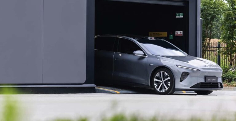 NIO ukázalo, že elektromobily netreba nabíjať. Za deň vymenilo rekordný počet batérií