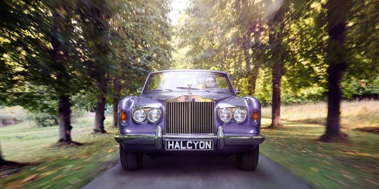 Legendárny Rolls-Royce Corniche znovu ožil. Klasický kabriolet dostane elektrický pohon