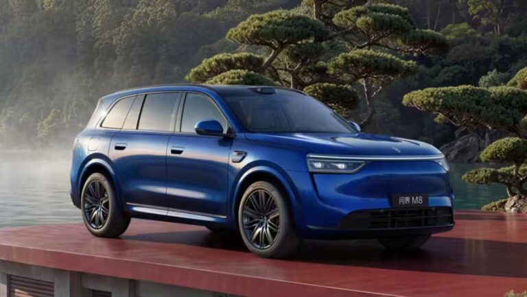 Čínsky Huawei má odpoveď na európske elektrické SUV. Luxus mu určite nechýba