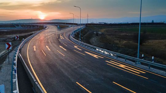 Vodiči pozor! Čaká nás krátke nočné obmedzenie na D1 pri Bratislave - Doprava - Auto - pravda.sk