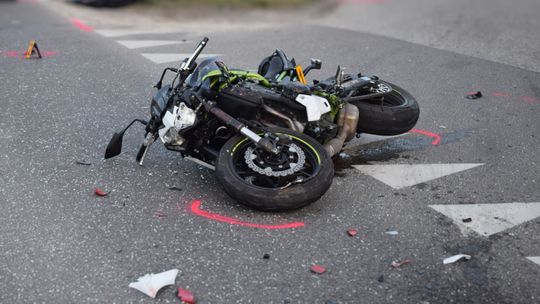 Otrasné: Zranený motocyklista zostal na ceste, vodička ušla bez pomoci - Doprava - Auto - pravda.sk