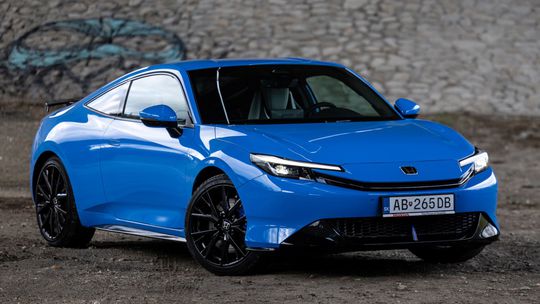 Honda Prelude: Toto je najlepšie „elektrické“ kupé . Aj keď so spaľovákom - Testy - Auto - pravda.sk