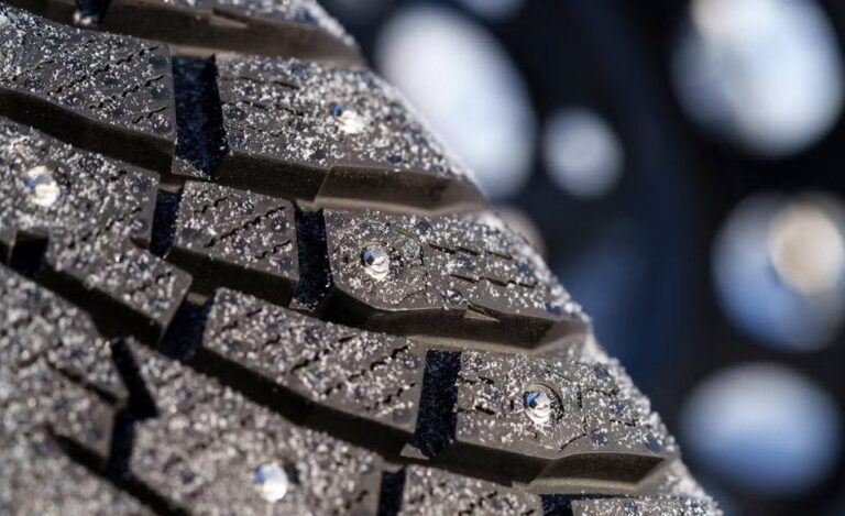 Zimné gumy dostali mozog. Menej ničenia ciest a prekvapivo silná trakcia v mraze