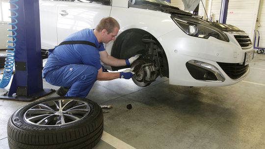 Týchto 15 vecí skontrolujte na aute po zime. Oplatí sa to - Poradňa - Auto - Pravda