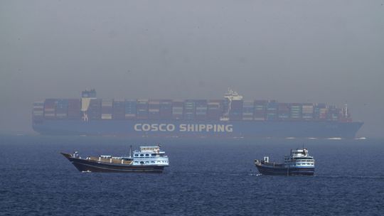 Nejde len o ropu. Konflikt s Iránom môže v EÚ zastaviť výrobu áut aj elektromobilov  - Magazín - Auto - Pravda