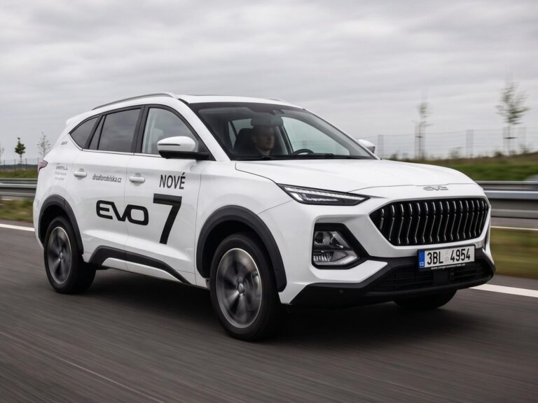 Test: 7-miestne DR EVO 7 za 32.290€ v plnej výbave, oplatí sa? | Autobazar.EU