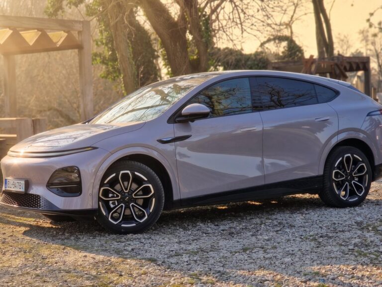 Z vojny v Iráne napokon ťaží Európa. Vykazuje enormné predaje áut, ktoré podľa konšpirátorov nikto nechce | Autobazar.EU