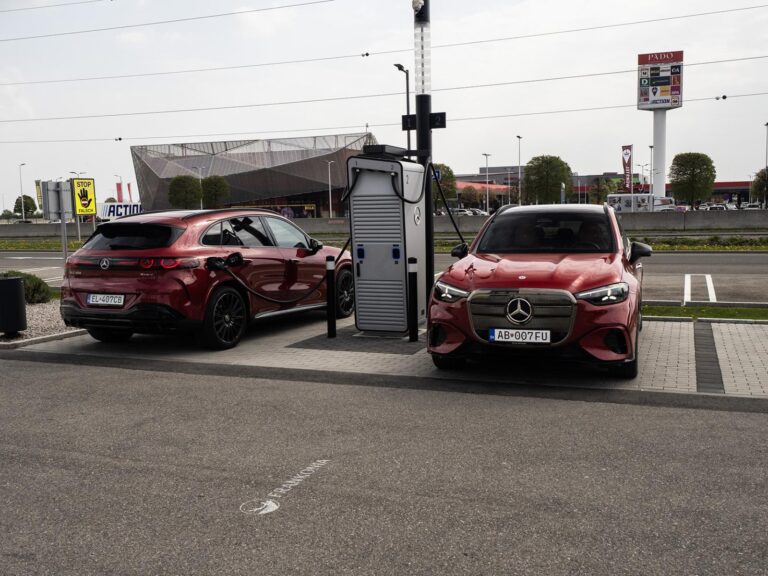 Prvá jazda na elektrickom Mercedese GLC 400 4Matic ukázala, že chce byť nový etalón prémiového elektrického SUV