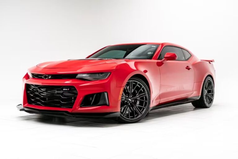 Chevrolet Camaro 2028: Povedal už Američanom niekto o ekológii?