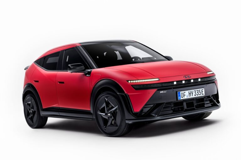 Hyundai IONIQ 3: Nový elektromobil pre každodenný život. Čo ponúkne novinka?