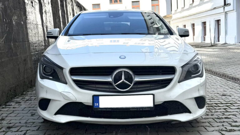 Konečne Mercedes za cenu Fabie. Pripravte si 6 tisíc eur a musíte ísť na STK