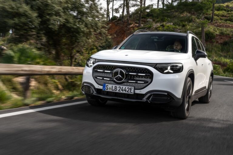 Prvá jazda s Mercedesom GLB: Príjemný je slabé slovo