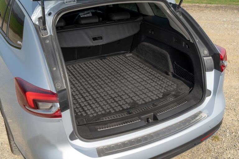 Briti ho vyhlásili za najlepšie rodinné auto. Kombi 4x4 teraz za 14 000 €