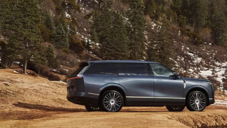 Čínsky Range Rover budúcnosti? Xpeng ukázal prémiové SUV GX s extrémnym výpočtovým výkonom