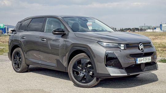 Test: Citroën C5 Aircross Hybrid – dizajnom priostril, komfortom a cenou nie - Testy automobilov - Auto - Pravda