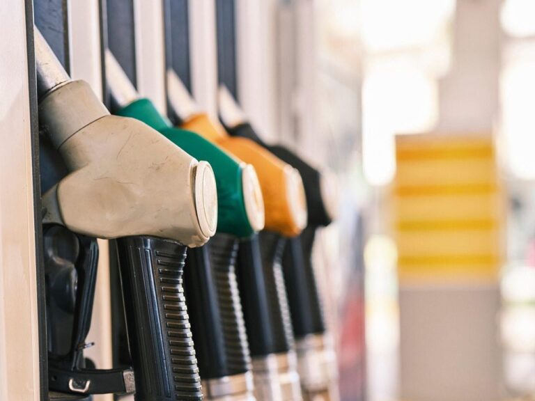 Európe dochádza palivo, odborníci bijú na poplach. Kolaps už o pár týždňov?