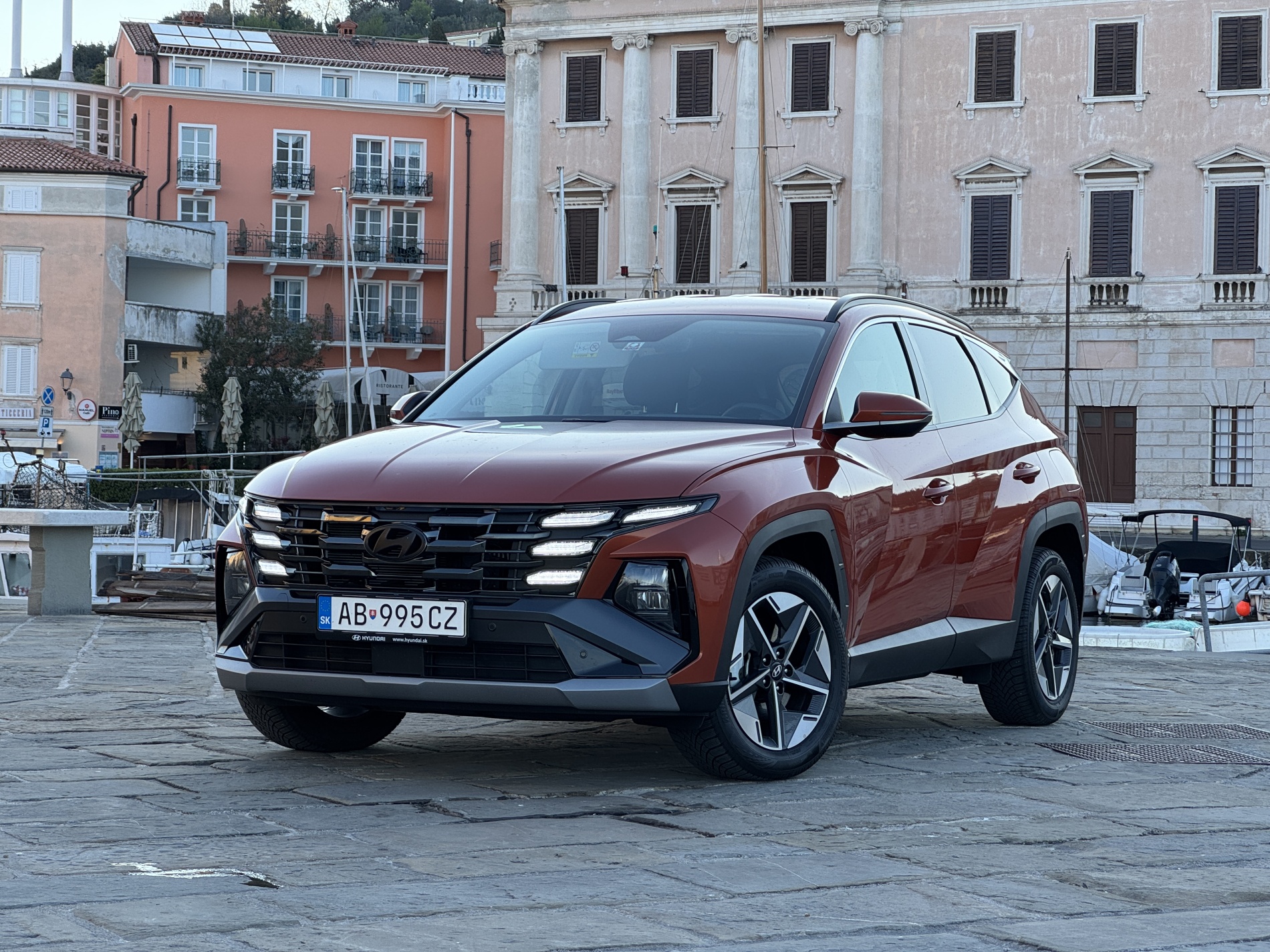 Hyundai Tucson Hybrid