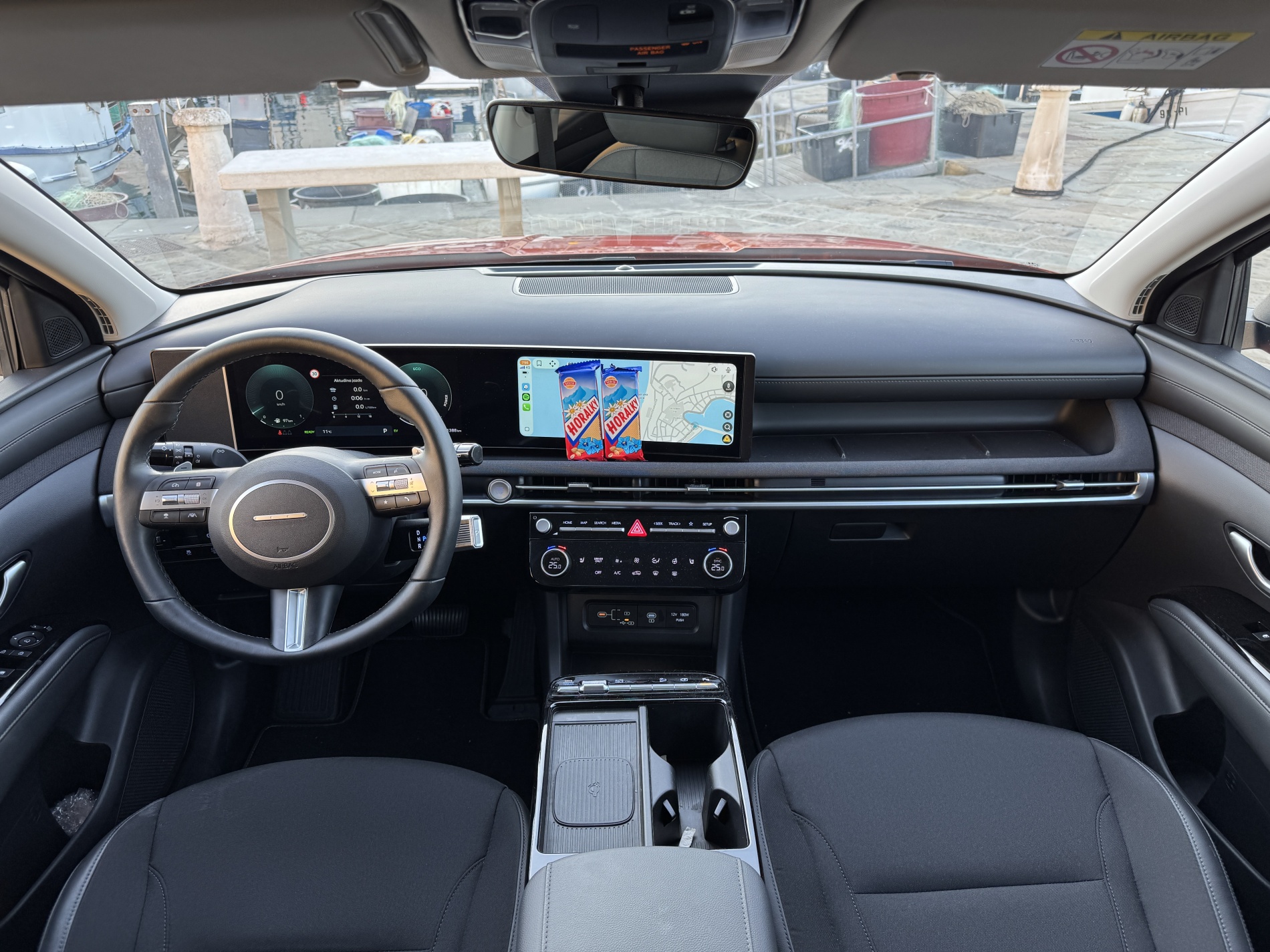 Hyundai Tucson Hybrid interier