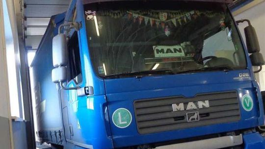 EÚ chce sprísniť technické kontroly áut. V hre sú častejšie STK aj monitoring 