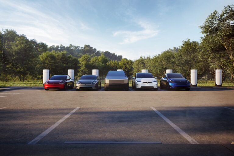 Máte zbytočné peniaze? Toto je cena, za ktorú vám Tesla postaví vlastný Supercharger