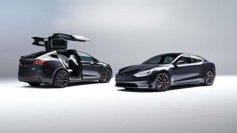 Tesla na mŕtvom bode? Na skladoch jej stojí rekordných 50 000 nepredaných elektromobilov