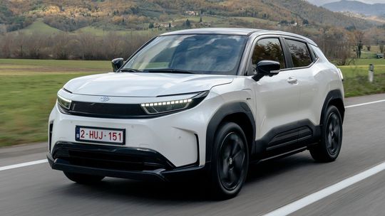 Videotest: Efektivita na prvom mieste. Toyota Urban Cruiser je ultraúsporná - Testy automobilov - Auto - Pravda