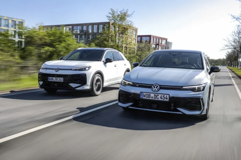 Volkswagen prichádza s full hybridom: Golf a T-Roc ho dostanú už koncom roka 2026