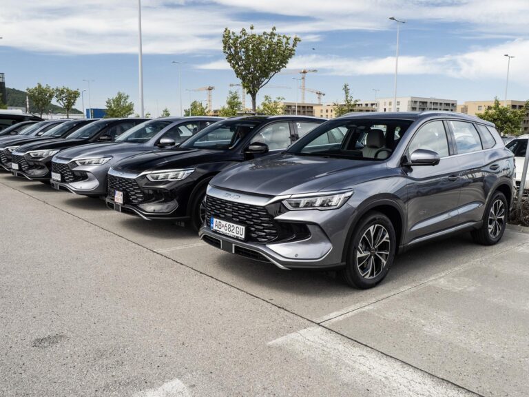 BYD chce, aby ste zabudli na naftu, Sealion 5 DM-i je dostupný plug-in hybrid | Autobazar.EU
