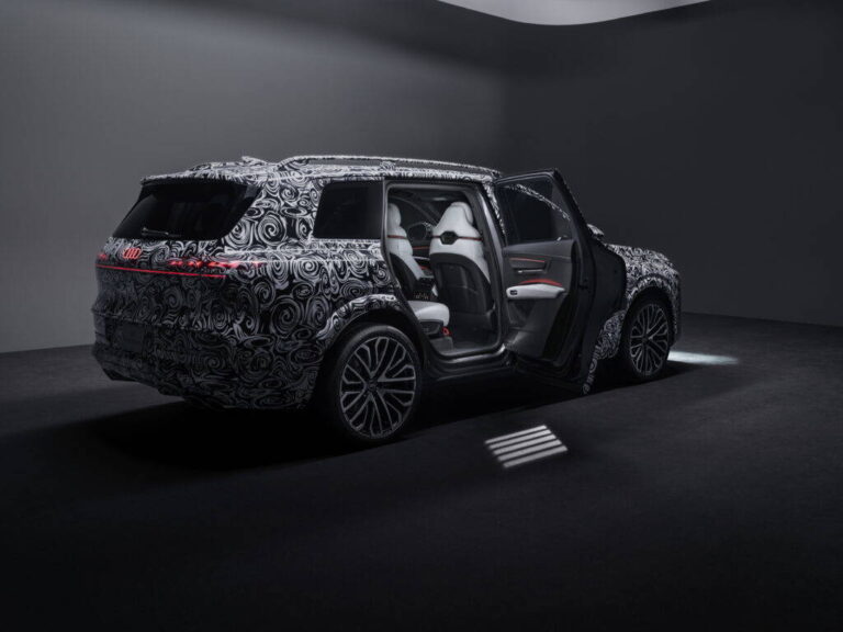 5 metrov je málo: Audi ukázalo prvé fotky obra menom Q9 - AUTOVINY.sk