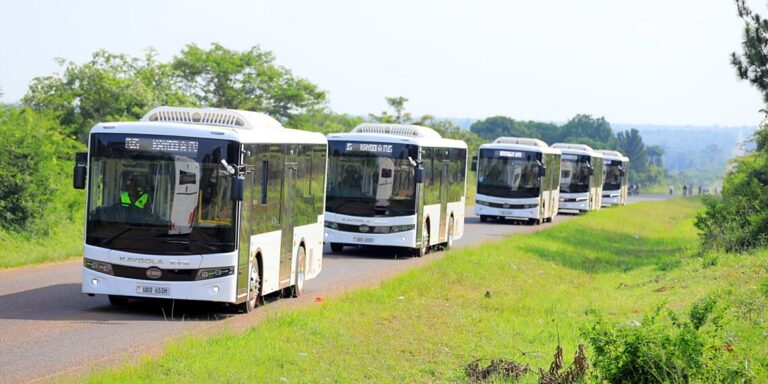 Uganda spúšťa energetickú revolúciu. Verejnú dopravu kompletne ovládne elektrický pohon
