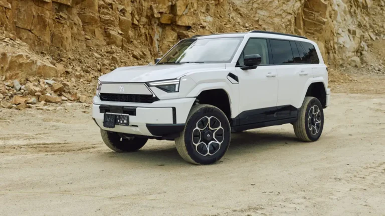 Slováci začali kupovať offroad, ktorý pošle Defender do zabudnutia