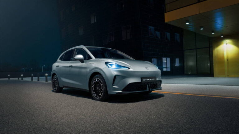 Premiéra MG4 EV Urban: Motor išiel dopredu, hmotnosť dole a cena pod 26-tisíc eur - AUTOVINY.sk