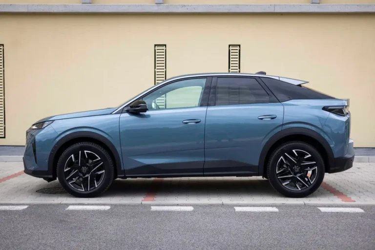 Toto SUV otáča hlavy všade, kam príde. Jedna vec ale vodičov nahnevá