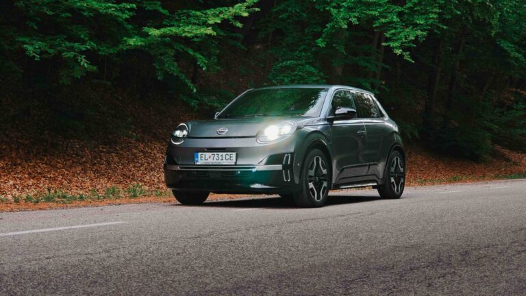Test Nissan Micra: Zvládne aj mestský elektromobil prejsť 200 kilometrov po diaľnici?
