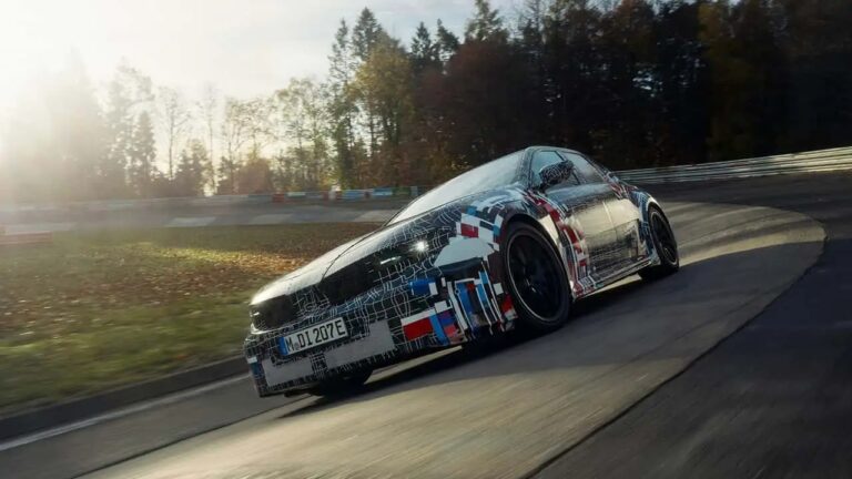 BMW M3 prinesie dvakrát vyšší výkon a viac priestoru za cenu nižšiu ako spaľovacia verzia