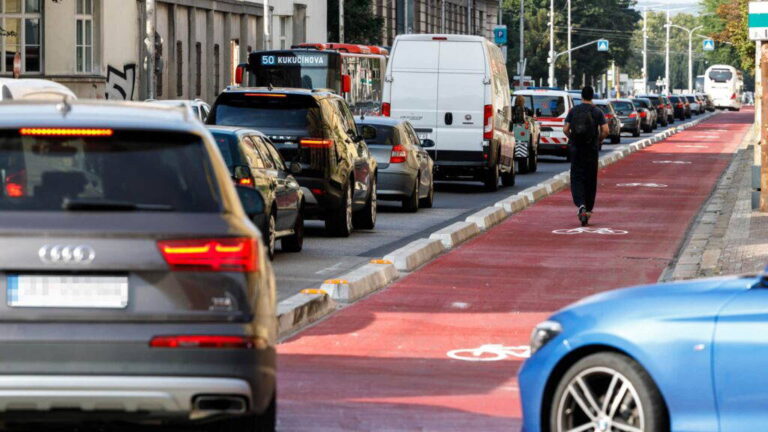 Google Maps majú veľký problém, tieto mapy sú omnoho lepšie