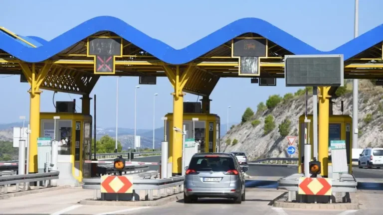 Podvod na diaľnici: 1,5 roka fungovala falošná mýtnica, od vodičov vybrali 700 000 eur - AUTOVINY.sk