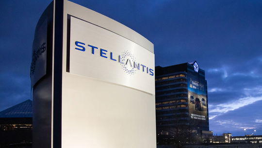Stellantis sa konečne vrátil k zisku. Zvýšil aj predaj áut - Magazín - Auto - pravda.sk