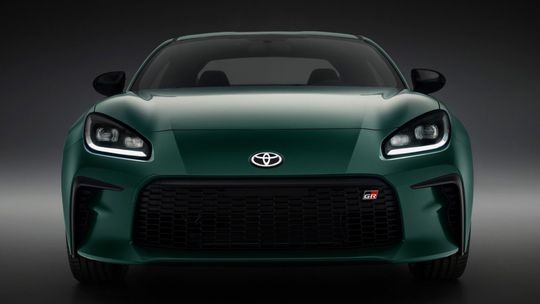 Toyota škrtá zahraničnú výrobu o vyše 80-tisíc áut. Dôvodom je Hormuz a slabší dopyt - Magazín - Auto - Pravda