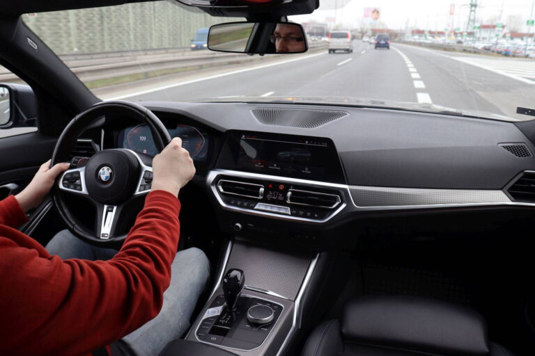 Do EÚ prichádza Veľký brat. Od júla ho budú musieť mať všetky nové autá - AUTOVINY.sk