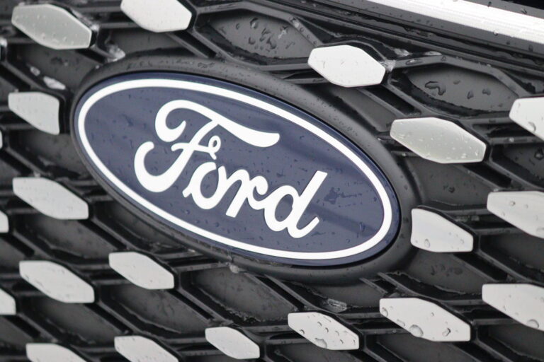 Ford chystá veľkolepý návrat do Európy. Fiesta vstane z mŕtvych, doplní ju drsné Bronco - AUTOVINY.sk