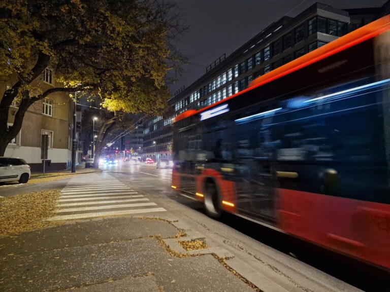 Oddnes rušia nástupištia na autobusovej stanici, modernizácia výjde na 4,55 milióna eur. Rekonštrukciu zaplatí EÚ v plnej výške, Spišská Nová Ves bude čakať dva roky na dokončenie