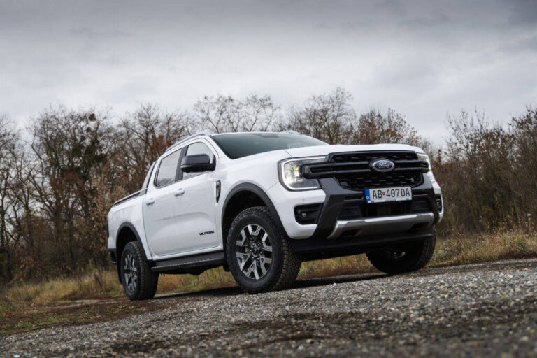 TEST Ford Ranger PHEV: Chlapský pick-up dostal zástrčku. Podnikatelia majú výhodu - AUTOVINY.sk