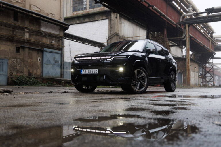 KGM Actyon búra mýty o nepraktických SUV. S bonusom 3 500 € je ešte atraktívnejšie - AUTOVINY.sk